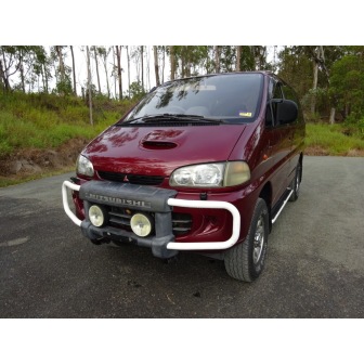 Mitsubishi Delica 94  8 Seater low roof