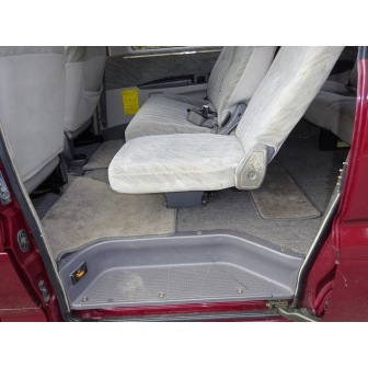 Mitsubishi Delica 94  8 Seater low roof