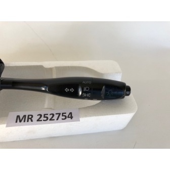Mitsubishi Delica Space Gear Signal Switch- Refurbished
