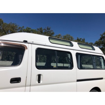 Nissan Caravan high roof van 