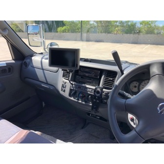Nissan Caravan high roof van 