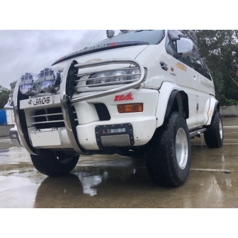 2001 V6 Petrol Delica 