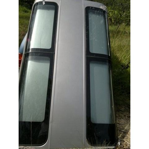 Roof Glass LWB (Left or Right)